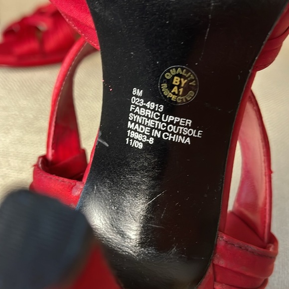 Jacqueline Ferrar high heel shoes. - Picture 3 of 4